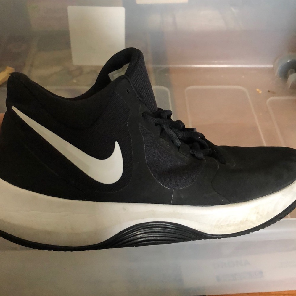 Nike air precision II